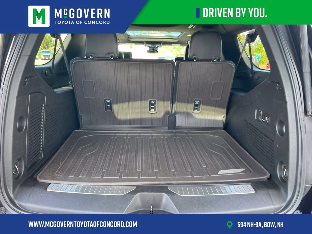 Used 2023 GMC Yukon XL Denali Ultimate AWD/4WD image 37