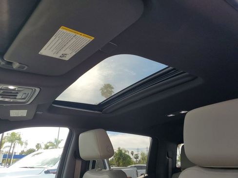 Used 2020 Chevrolet Silverado 1500 LT Trail Boss image 34