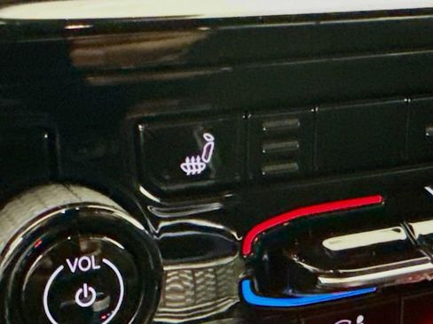 New 2025 Jeep Grand Cherokee Laredo image 19