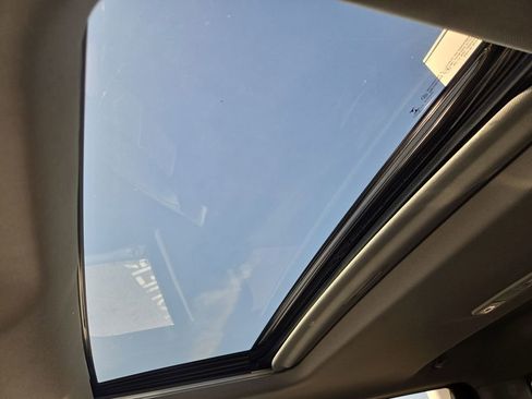 Used 2021 Chevrolet Silverado 1500 RST image 23