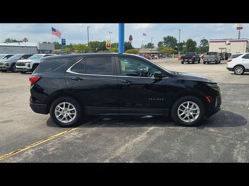 Used 2024 Chevrolet Equinox LT w/ LPO, Floor Liner Package FWD image 37
