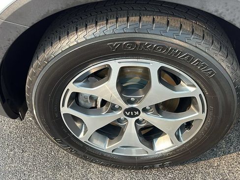 Used 2020 Kia Telluride EX AWD/4WD image 36