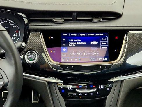 Used 2024 Cadillac XT6 Sport AWD/4WD image 18