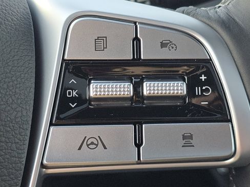 New 2025 Kia Telluride S image 33