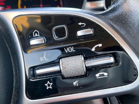 Used 2021 Mercedes-Benz C 300 Sedan w/ Premium Package image 15