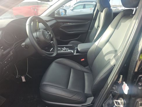 Used 2025 MAZDA MAZDA3 s image 3