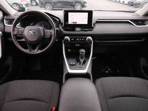 Certified 2025 Toyota RAV4 XLE image 21