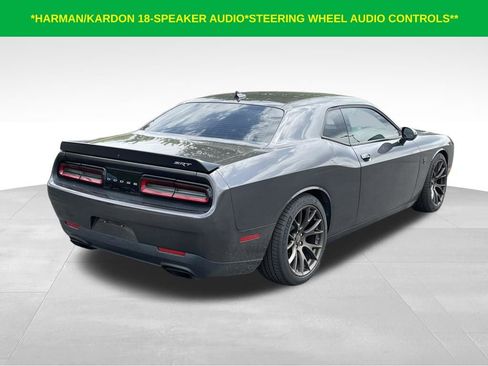 Used 2016 Dodge Challenger SRT Hellcat RWD image 7