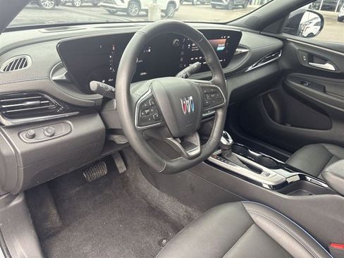 Certified 2024 Buick Envista Sport Touring w/ Convenience I Package image 10
