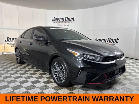 Used 2023 Kia Forte GT-Line w/ GT-Line Premium Package FWD image 5