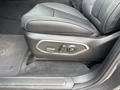 New 2025 Jeep Wagoneer Series II w/ Convenience Group I image 69