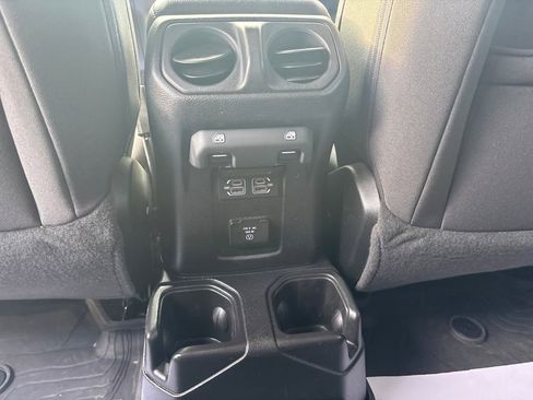 Used 2023 Jeep Wrangler Unlimited Rubicon w/ Cold Weather Group image 32