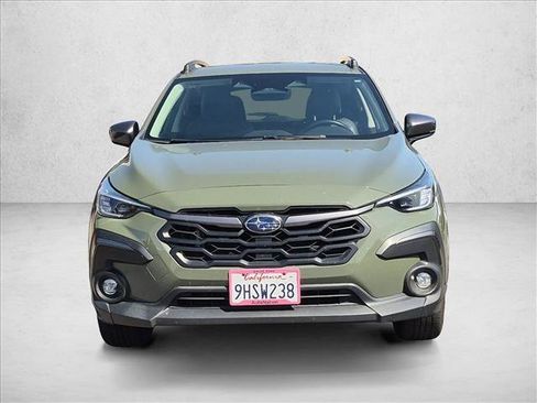 Used 2024 Subaru Crosstrek 2.5i Limited w/ Crosstrek Mirror Package AWD/4WD image 2