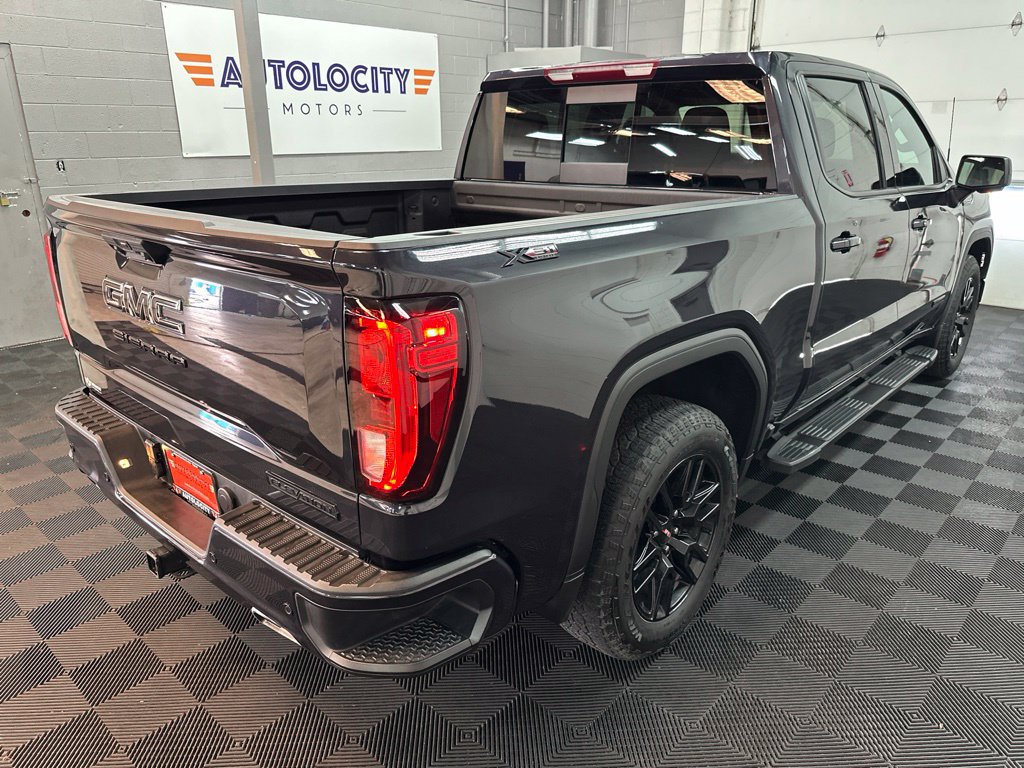 Used 2026 GMC Sierra 1500 Elevation w/ Elevation Premium Package AWD/4WD image 9
