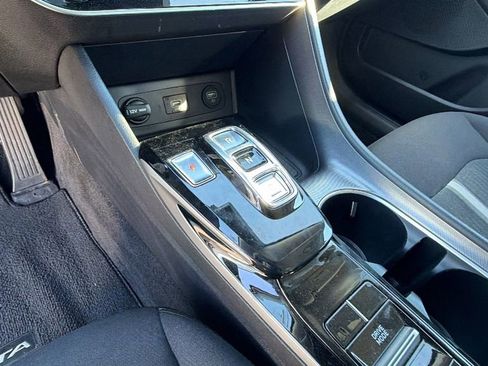 Used 2022 Hyundai Sonata SE FWD image 22