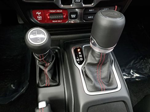 New 2023 Jeep Wrangler Unlimited Rubicon 4xe image 23