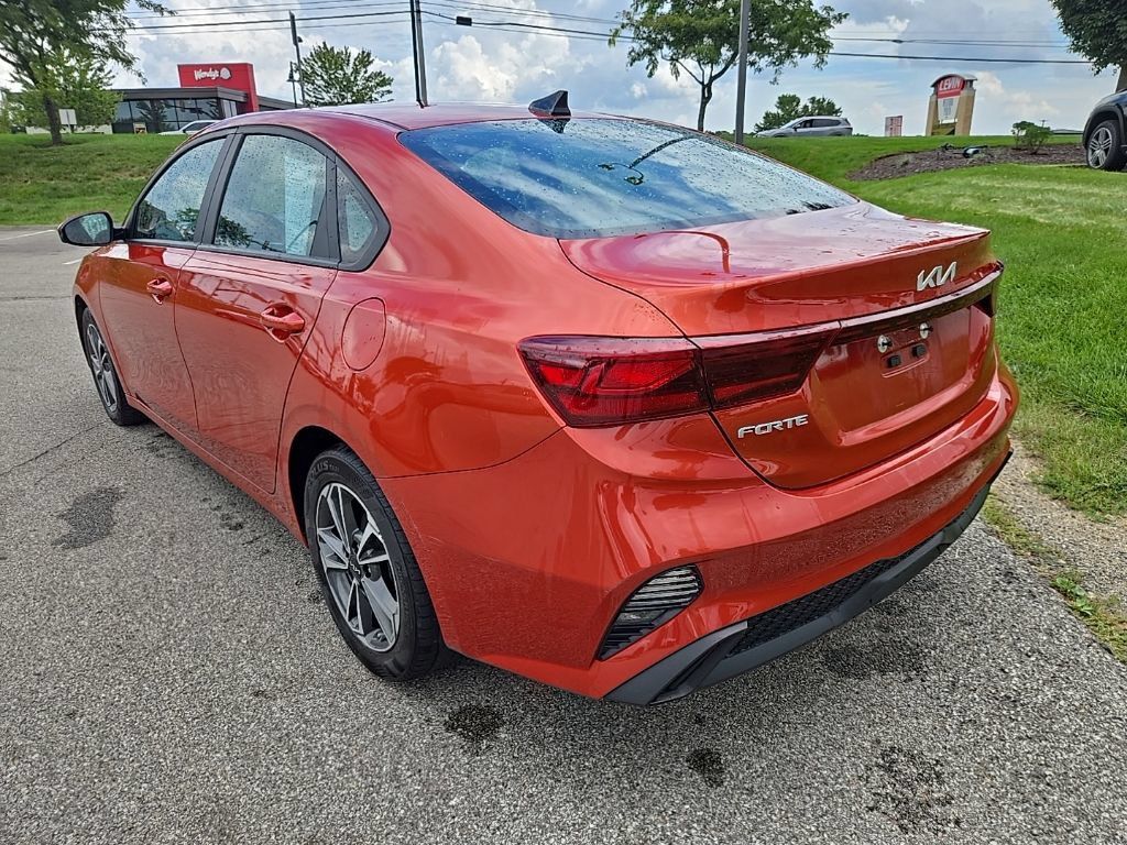 Certified 2023 Kia Forte LXS FWD image 6