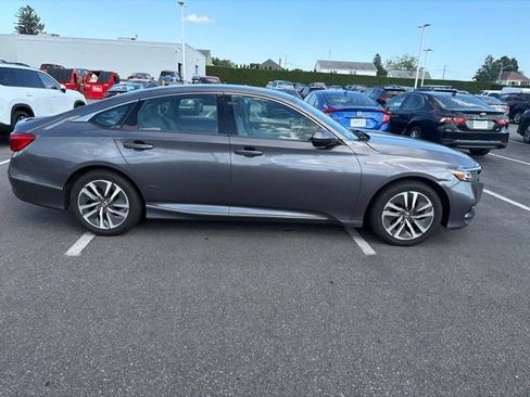 Used 2018 Honda Accord EX-L image 3