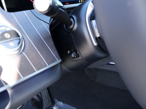 New 2026 Mercedes-Benz E 350 4MATIC Sedan image 33