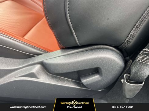 Used 2024 Ford Mustang GT Premium image 13