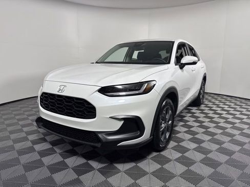 New 2026 Honda HR-V LX image 1