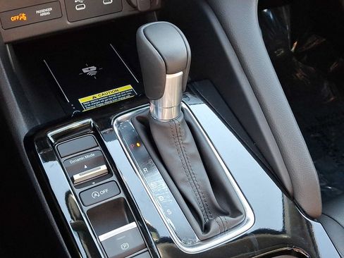 Certified 2026 Acura Integra FWD image 15