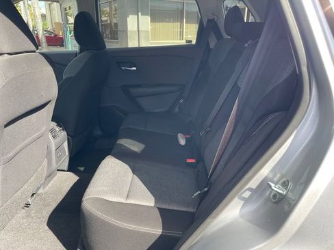 Used 2022 Nissan Rogue SV image 11