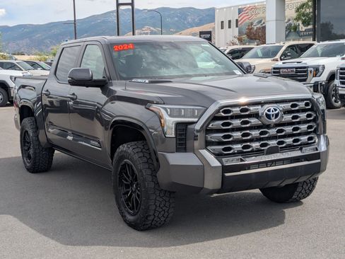 Used 2024 Toyota Tundra Platinum AWD/4WD image 7