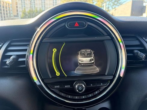 Used 2017 MINI Cooper S image 30