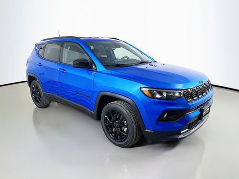 New 2026 Jeep Compass Latitude AWD/4WD image 1