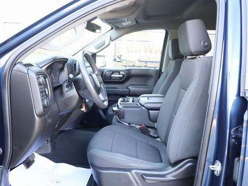 Used 2021 Chevrolet Silverado 1500 Custom image 12