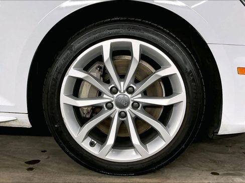 Used 2019 Audi A4 2.0T Premium Plus w/ Premium Plus Package image 12