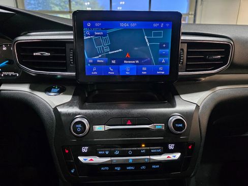 Used 2020 Ford Explorer XLT w/ Equipment Group 202A image 37