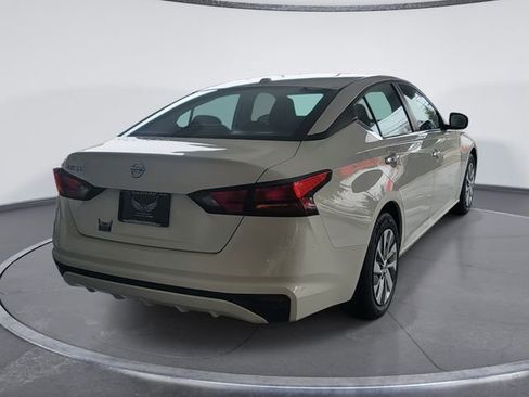 Used 2020 Nissan Altima 2.5 S image 6