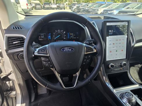 Used 2024 Ford Edge Titanium AWD/4WD image 23