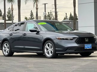 Used 2023 Honda Accord LX video 2