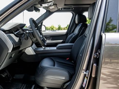 New 2026 Land Rover Range Rover SE AWD/4WD image 4