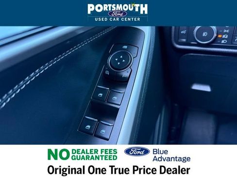 Used 2022 Ford Explorer XLT w/ Equipment Group 202A image 25