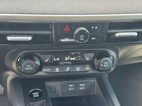 Used 2026 Nissan Kicks SV w/ Cold Weather Package AWD/4WD image 27