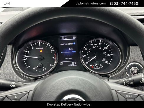 Used 2018 Nissan Rogue Sport SV image 27