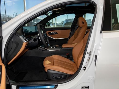 New 2026 BMW 330i xDrive Sedan w/ Premium Package image 18