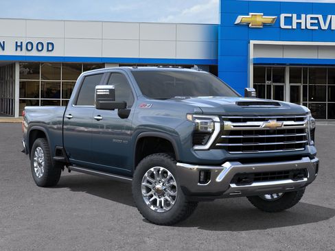 New 2026 Chevrolet Silverado 3500 LTZ w/ LTZ Premium Package AWD/4WD image 7