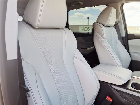 Used 2022 Acura MDX SH-AWD w/ Technology Package image 12