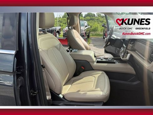 Used 2024 Ford Expedition Max Limited AWD/4WD image 38