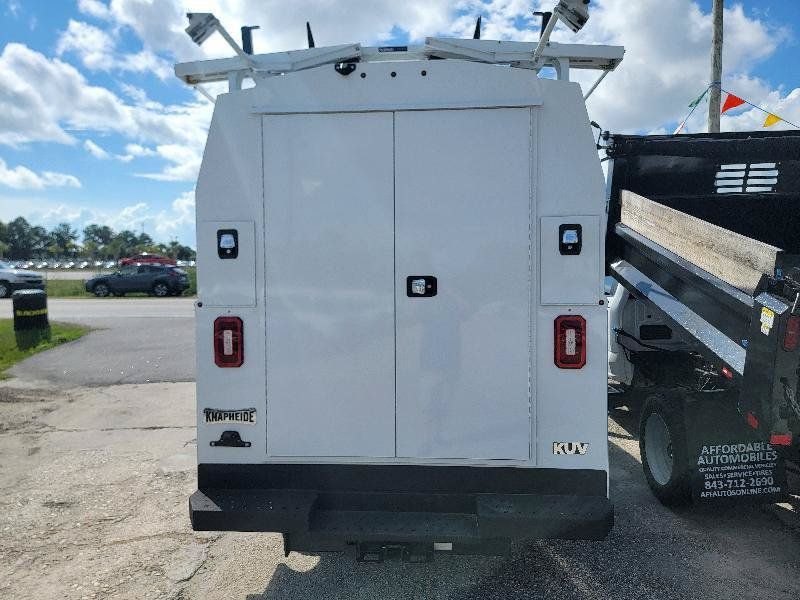 Used 2025 Chevrolet Express 3500 w/ Power Convenience Package RWD image 6
