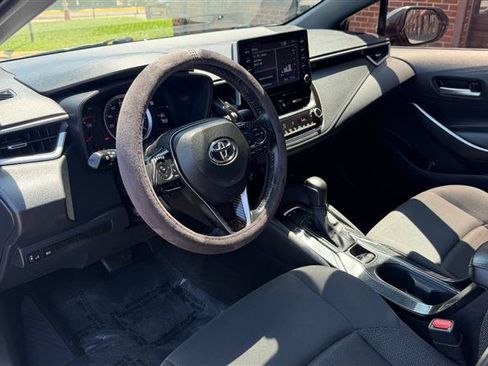 Used 2020 Toyota Corolla SE w/ SE Premium Package FWD image 29