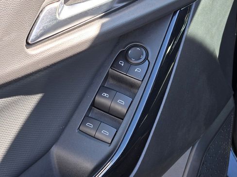 Certified 2025 Chevrolet Equinox LT image 20