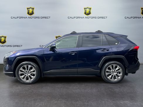 Used 2021 Toyota RAV4 XLE Premium image 5