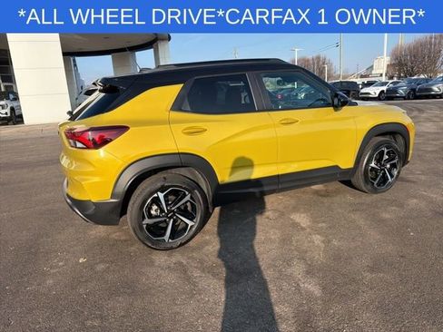 Used 2023 Chevrolet TrailBlazer RS w/ Sun and Liftgate Package image 13