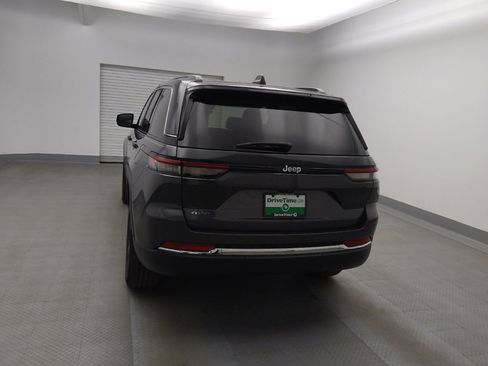 Used 2022 Jeep Grand Cherokee Limited 4xe image 6